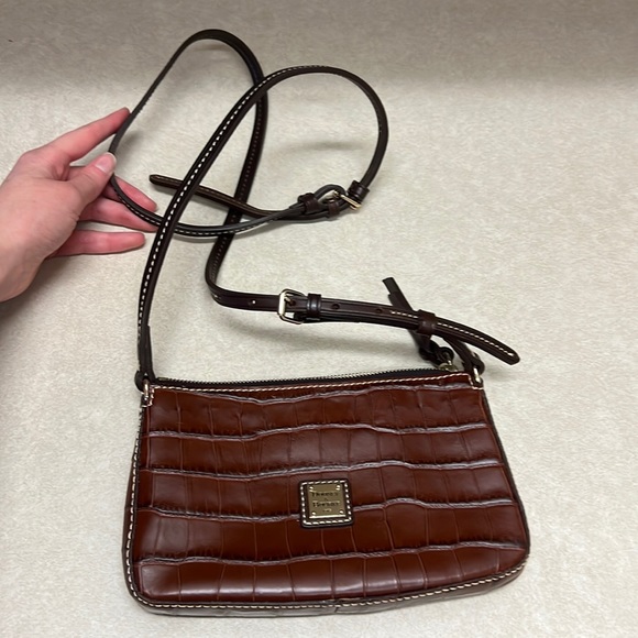 Dooney & Bourke Handbags - Dooney & Burke Lexi Croc Crossbody Purse